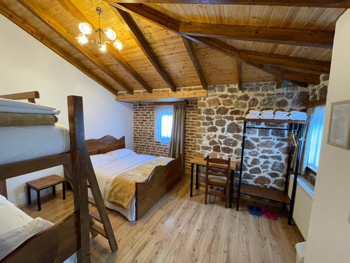 Hotel Bujtina Liana Voskopojë Exteriér fotografie