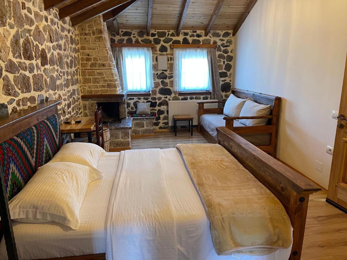 Hotel Bujtina Liana Voskopojë Exteriér fotografie