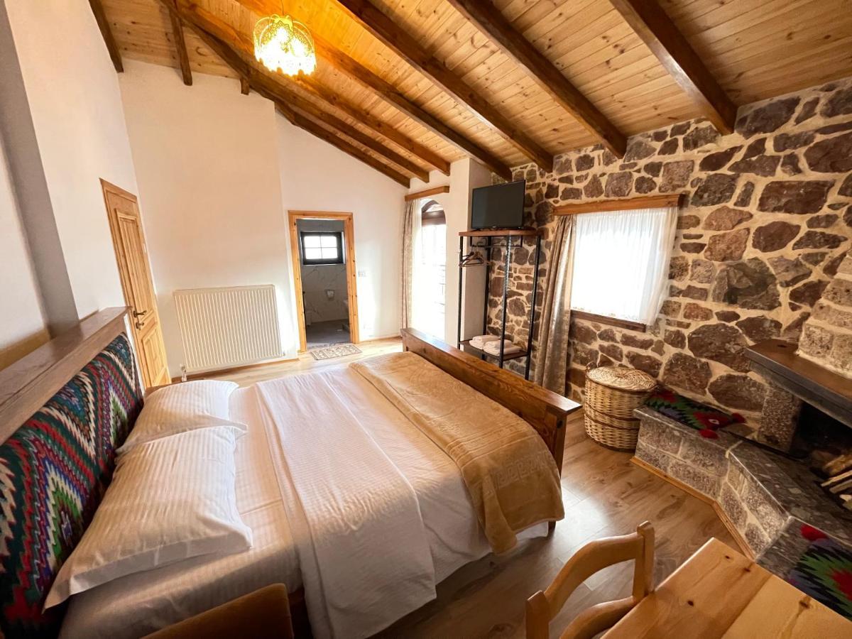 Hotel Bujtina Liana Voskopojë Exteriér fotografie