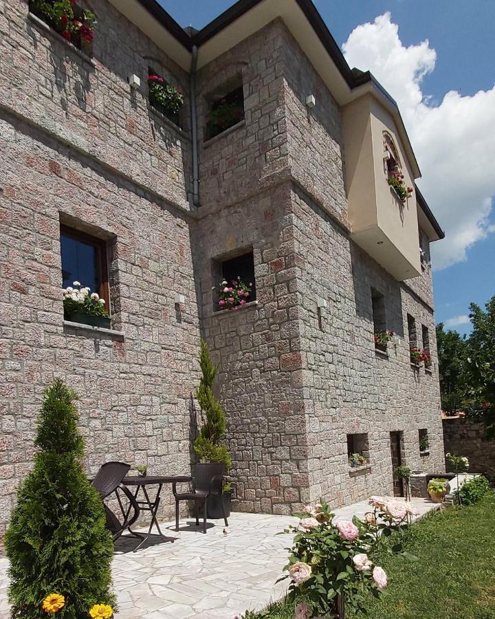Hotel Bujtina Liana Voskopojë Exteriér fotografie
