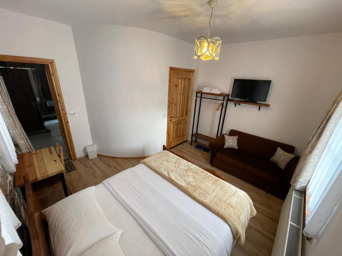 Hotel Bujtina Liana Voskopojë Exteriér fotografie