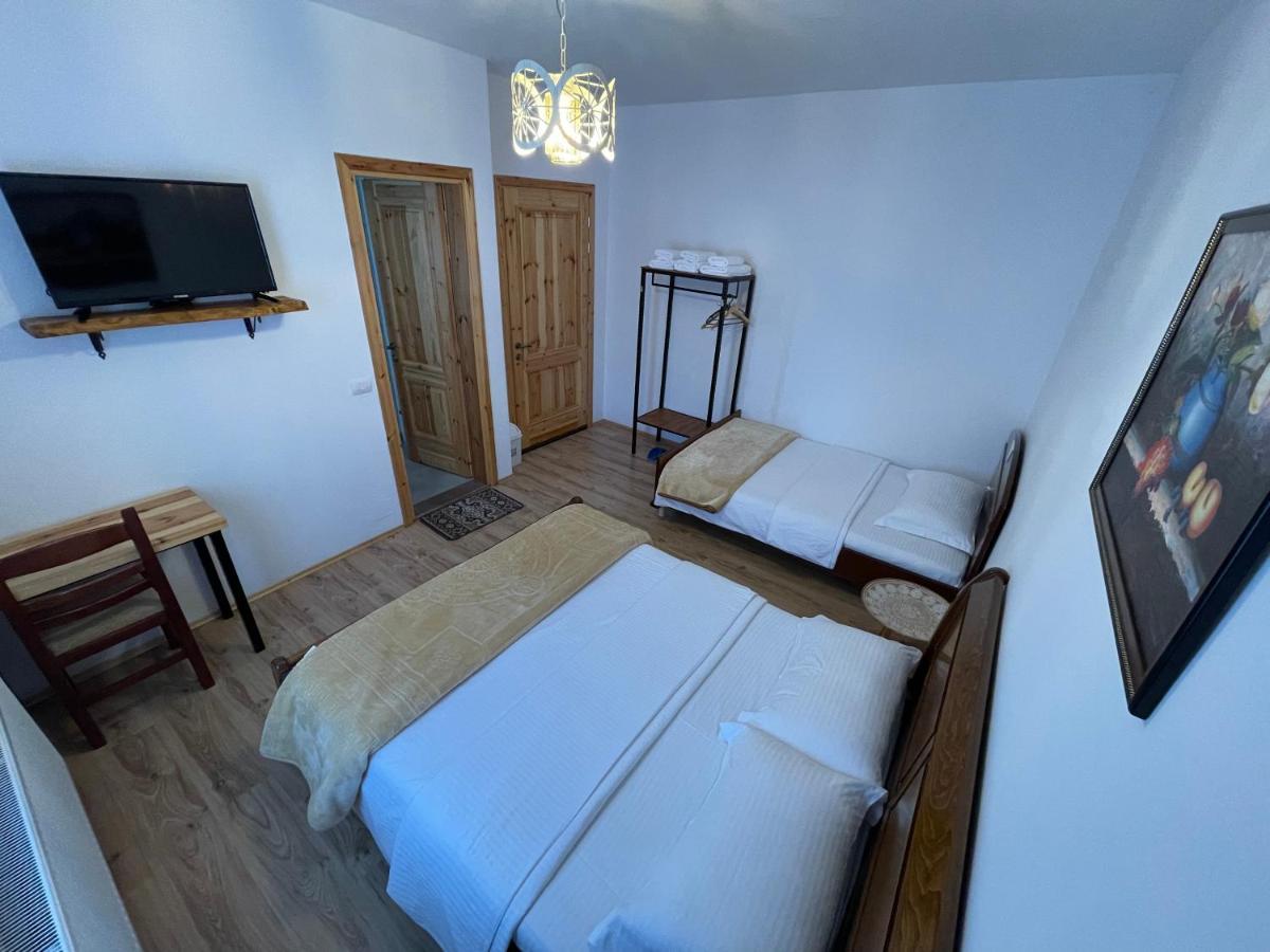 Hotel Bujtina Liana Voskopojë Exteriér fotografie