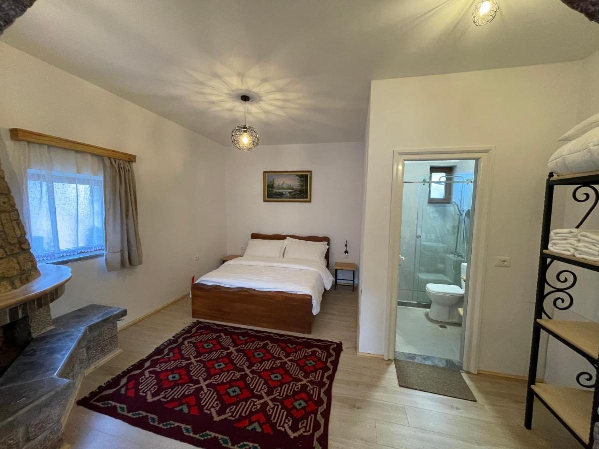 Hotel Bujtina Liana Voskopojë Exteriér fotografie