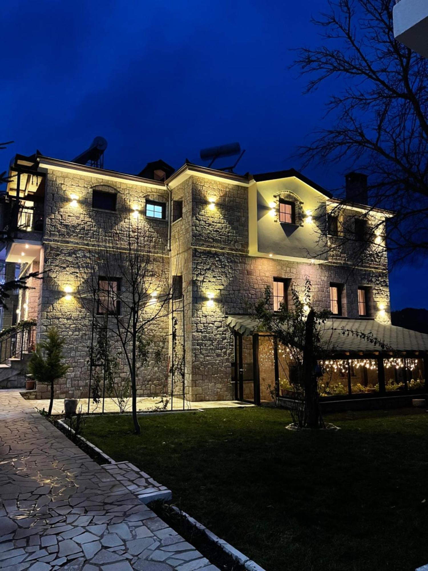 Hotel Bujtina Liana Voskopojë Exteriér fotografie